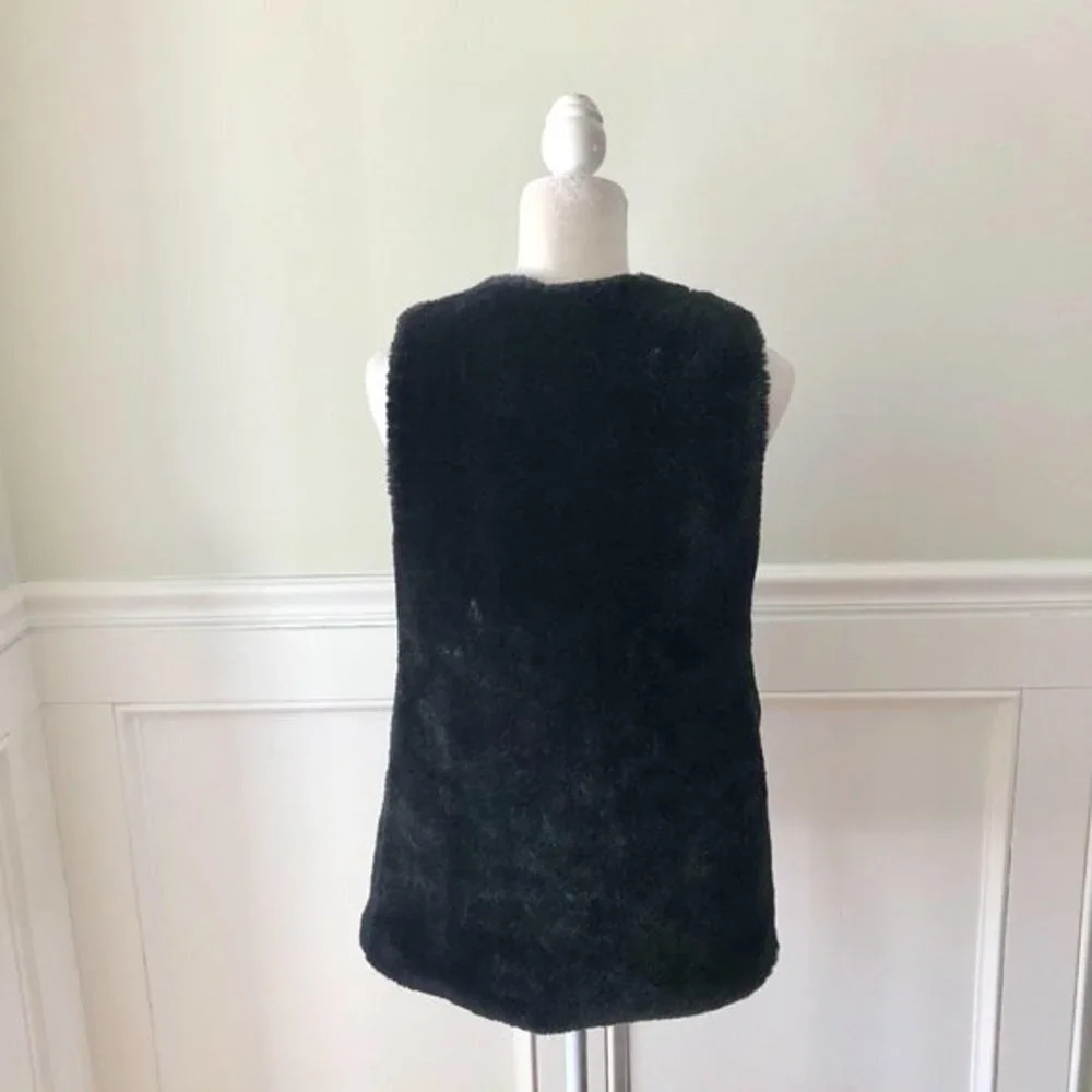 Me Jane Super Soft Faux Fur Vest XS Black - Picture 3 of 5